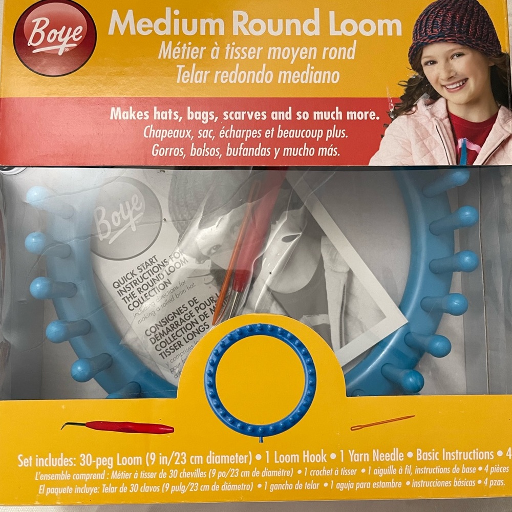 Medium round loom by Boye